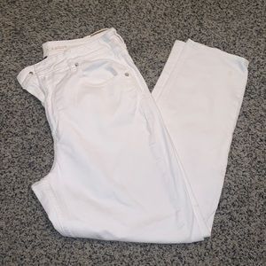 American Eagle Mom Jeans